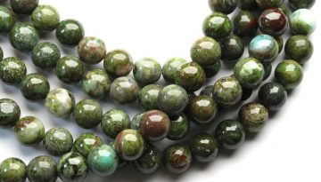 green-jasper-beads