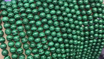 malachite-beads