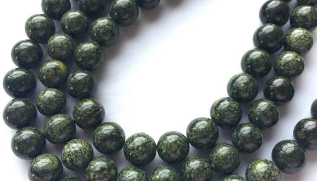 serpentine-beads